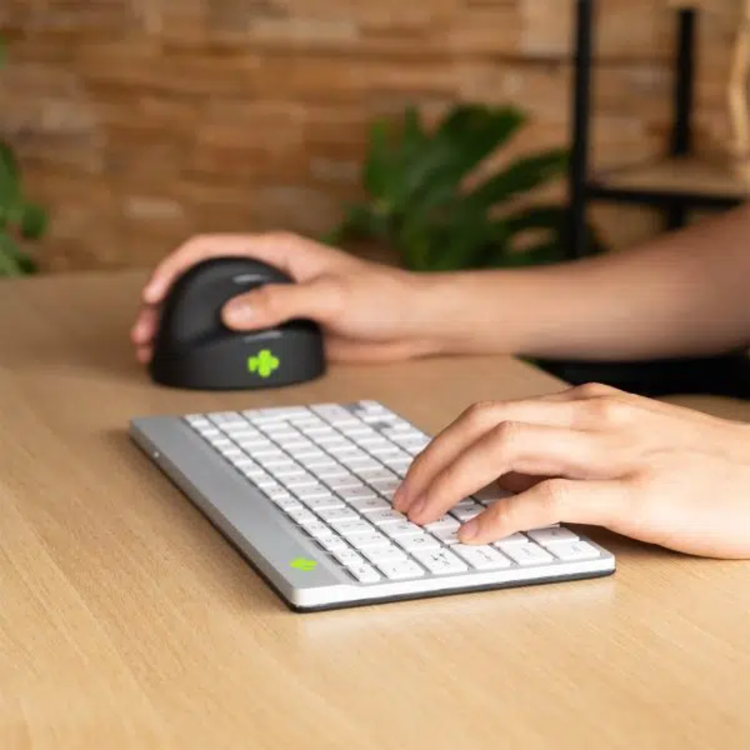 R-Go Compact Break Keyboard