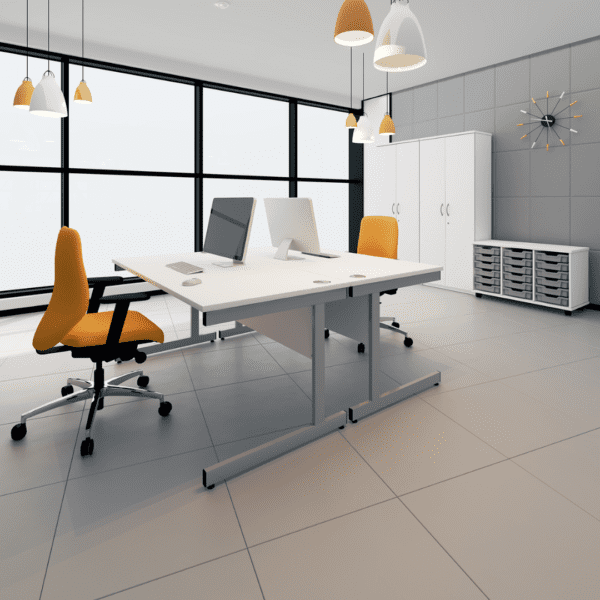 Solo - Fixed Height Desk